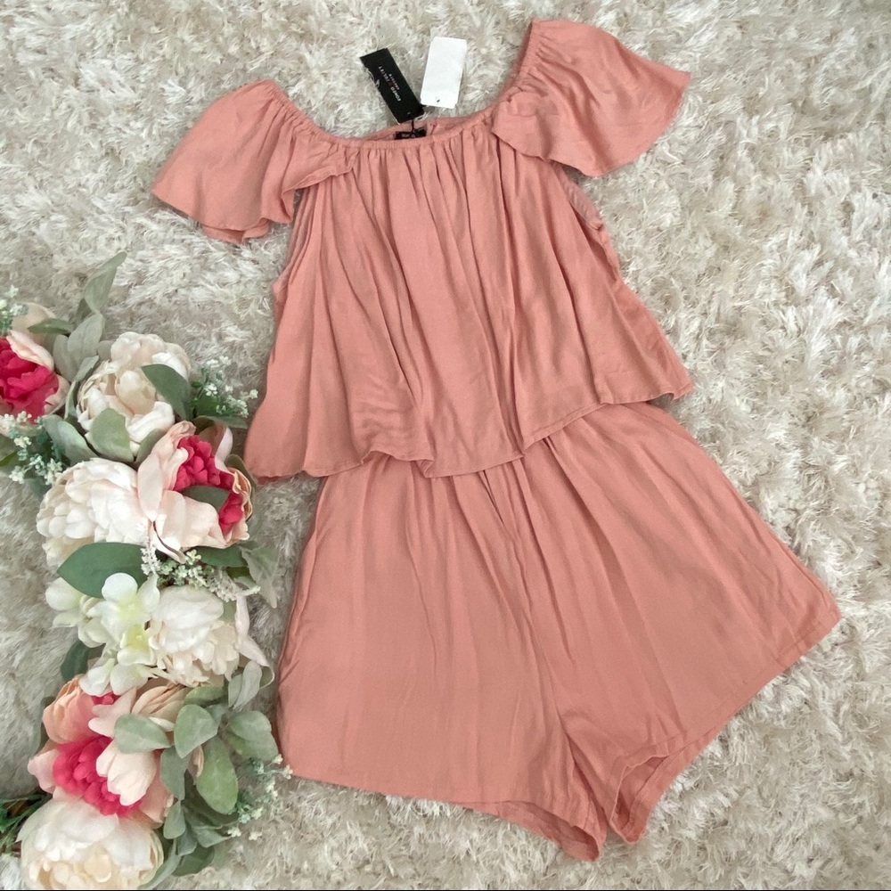 Romeo + Juliet Couture - Pink/Dusty Rose Romper
